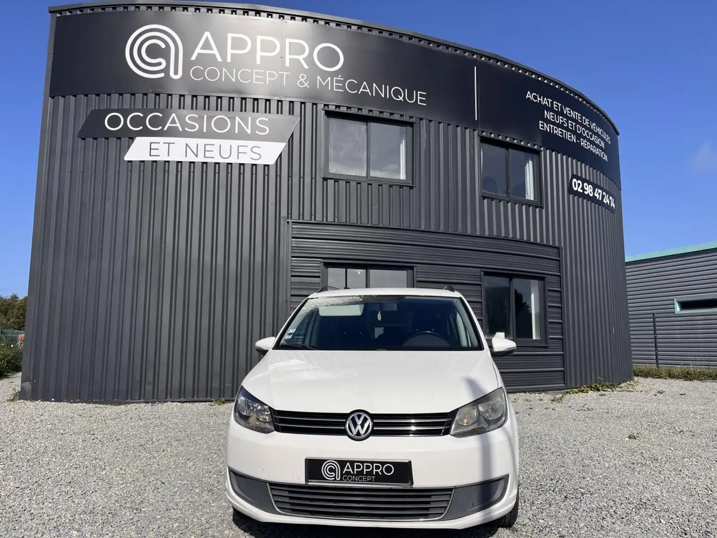 Volkswagen Touran Touran 1.6 16V TDI CR FAP - 105  Trendline PHASE 3 Blanc - 2