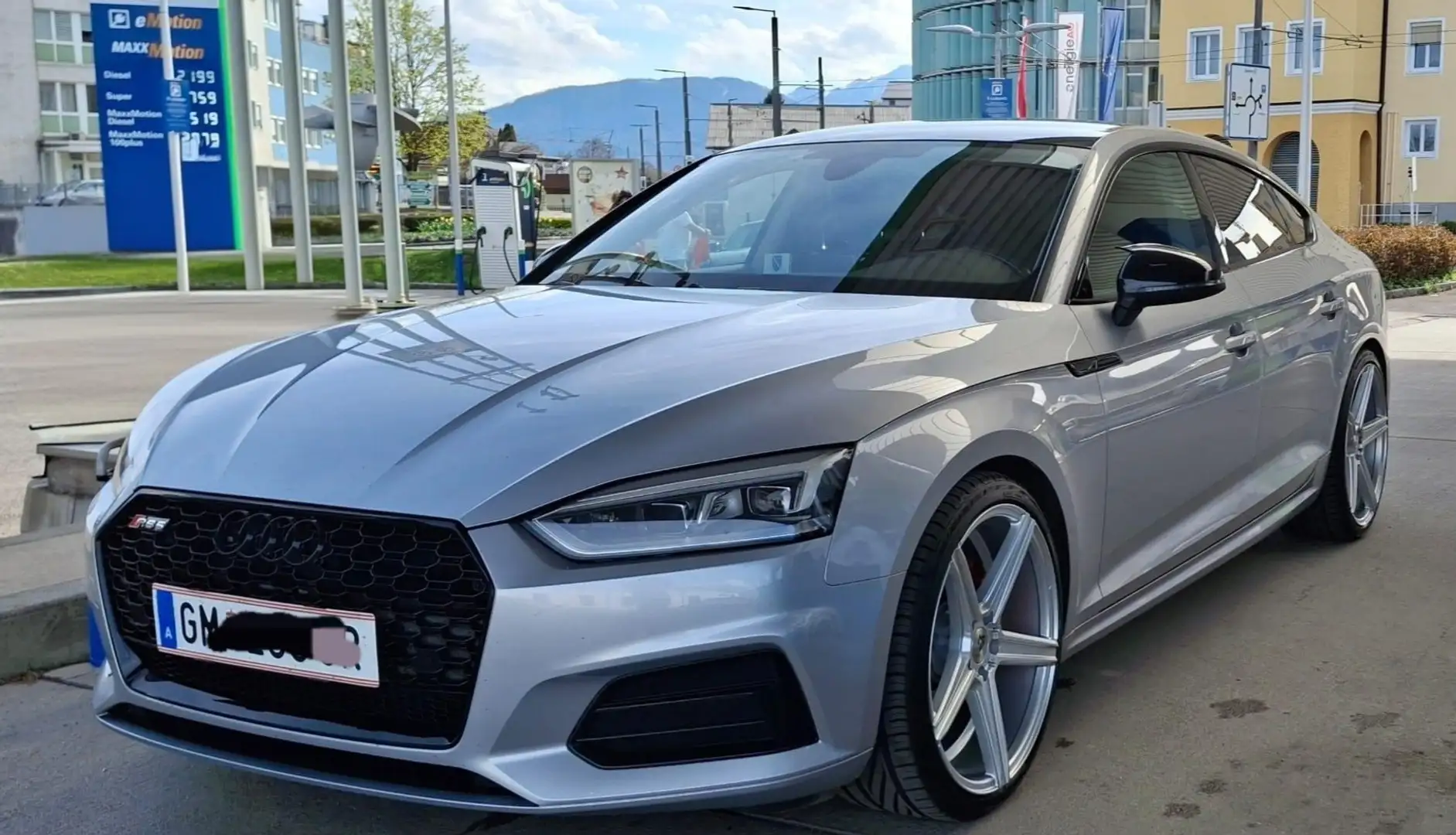 Audi A5 SB sport 2,0 TDI S-tronic Silber - 1