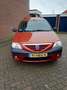 Dacia Logan 1.6-16V Lauréate 7p. Rood - thumbnail 1