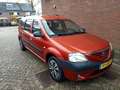 Dacia Logan 1.6-16V Lauréate 7p. Rood - thumbnail 4