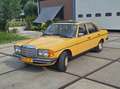 Mercedes-Benz 240 240 D Giallo - thumbnail 2