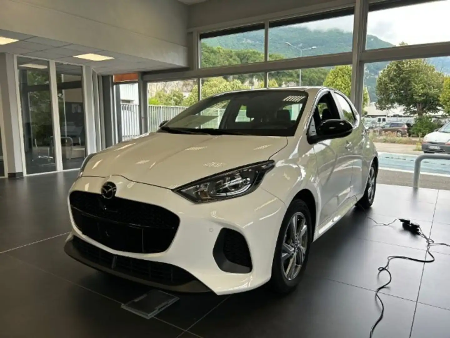 Mazda 2 Mazda2 Hybrid 2024 1.5L CVT 116 ch Exclusive-Line  Blanc - 1