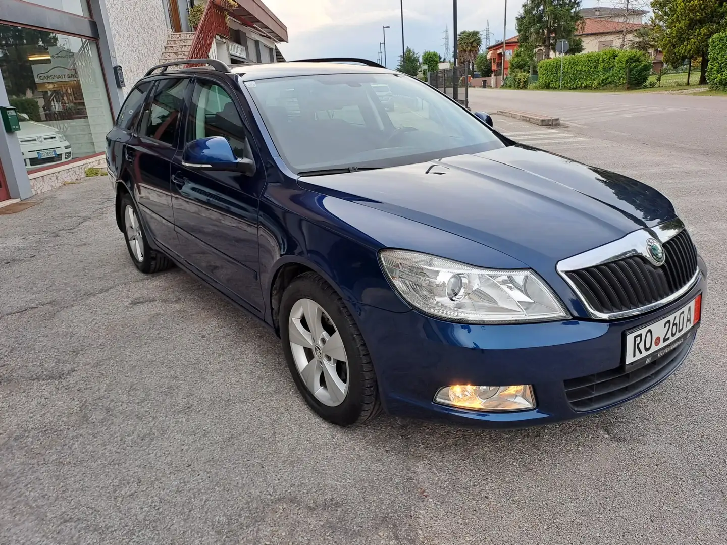 Skoda Octavia 1.6 TDI CR F.AP. Wagon Elegance Blu/Azzurro - 2