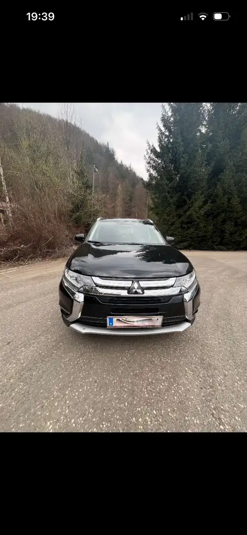 Mitsubishi Outlander Invite - 1