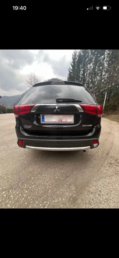 Mitsubishi Outlander Invite - 2