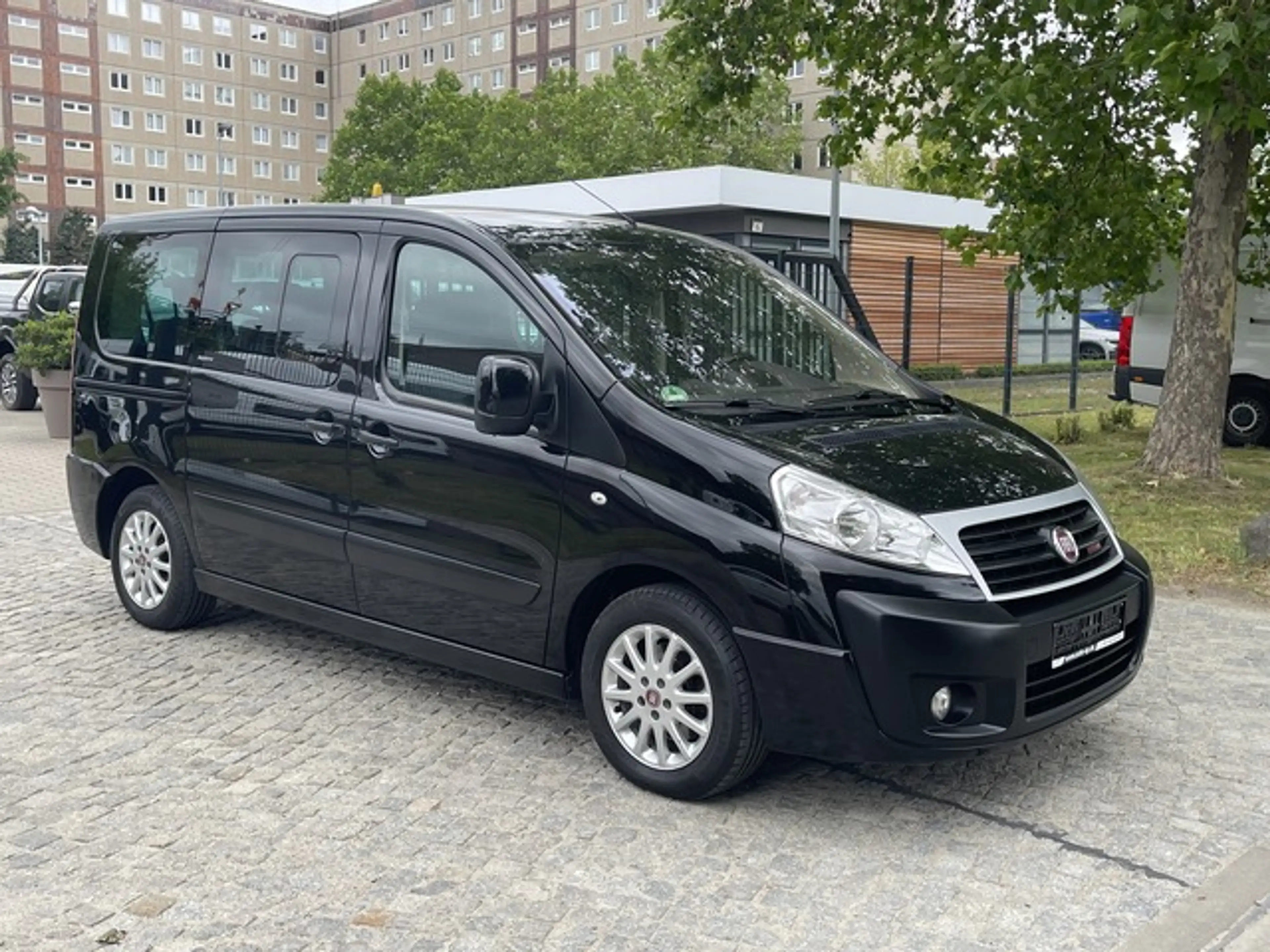 Fiat Scudo Panorama 2.0 Multijet 165 L1H1 Executive — photo 4
