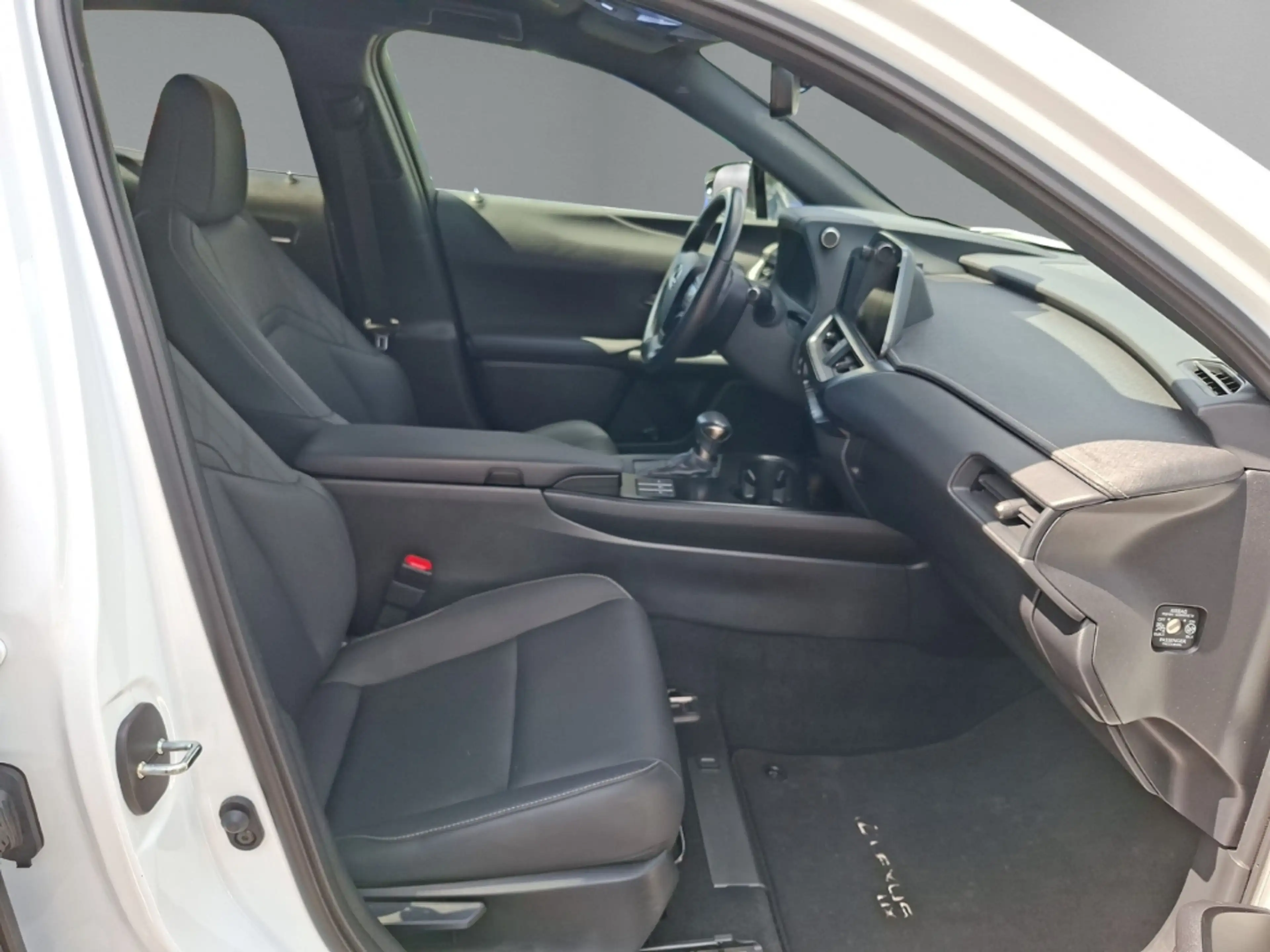 Lexus UX 250h Navi LED Dyn. Kurvenlicht ACC Apple CarPlay Androi — photo 12