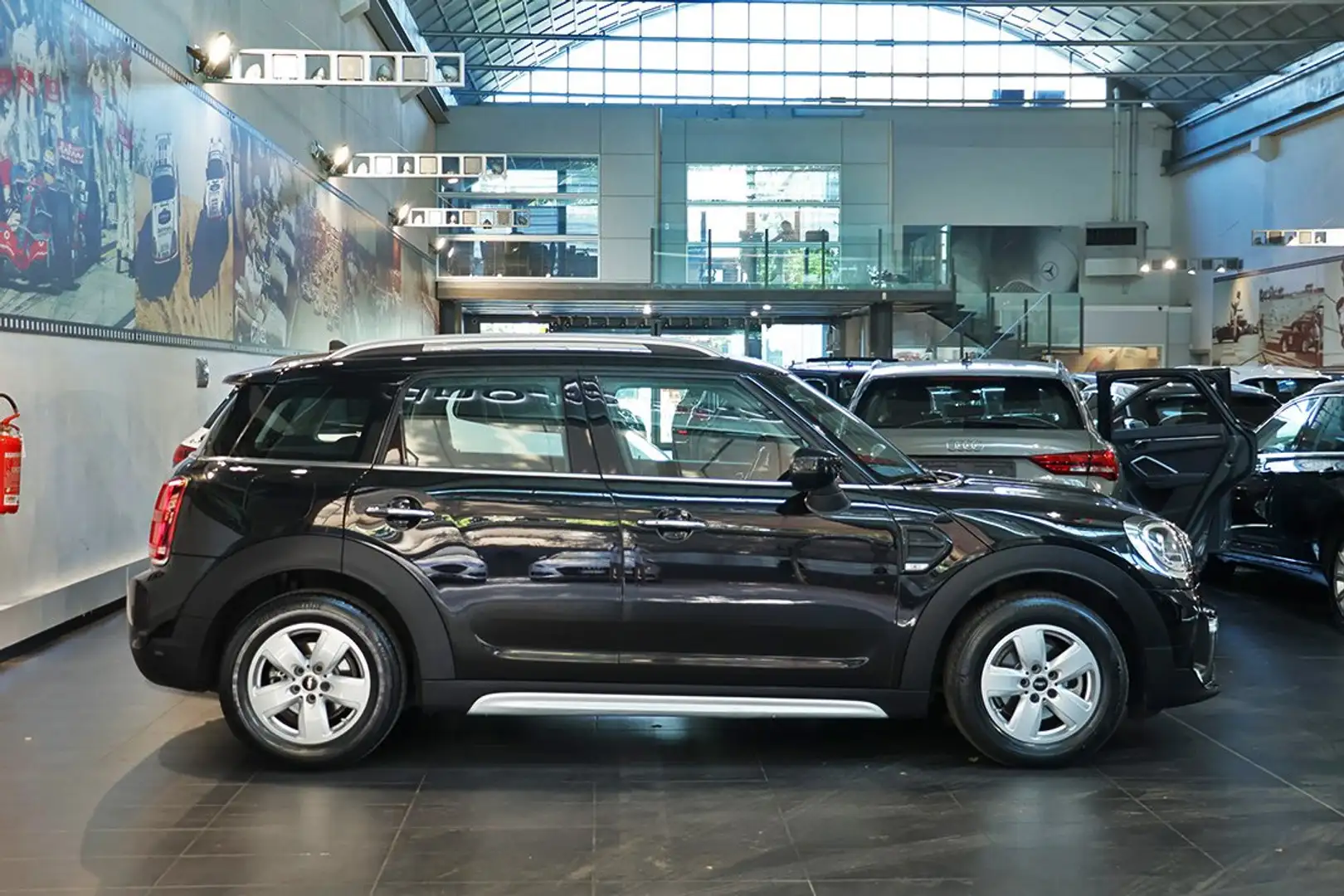 MINI One D Countryman 1.5 Business Auto. - TELECAMERA/APPLE/VIRTUAL Black - 2
