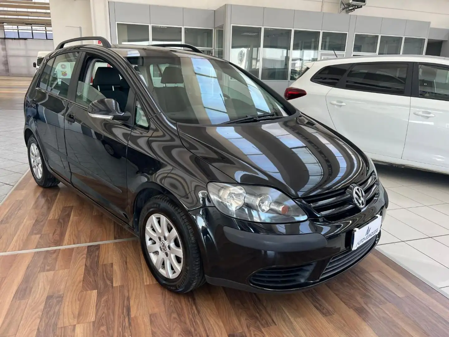 Volkswagen Golf Plus 1.6 16V FSI Comfortline - REG ALTEZZA SED GUIDA Nero - 1