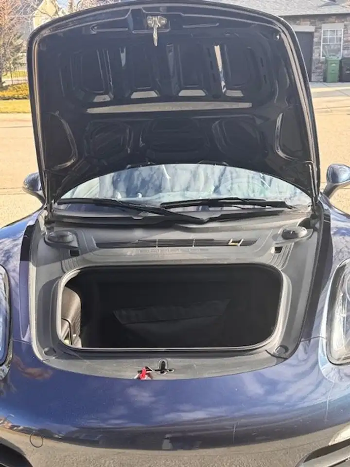 Porsche Boxster снимка Porsche Boxster