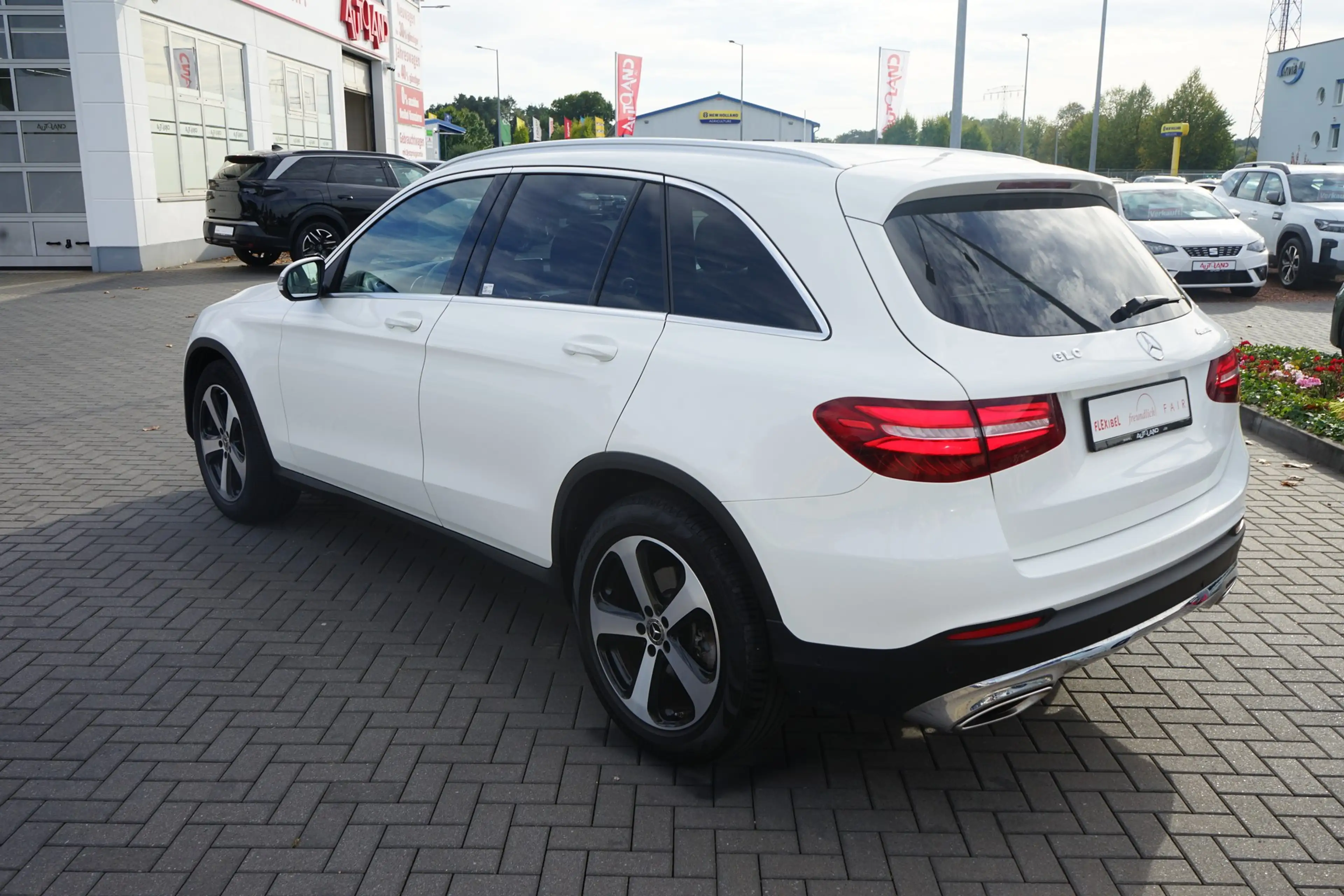 Mercedes-Benz GLC 250 4Matic Burmester Head-Up LED Tempomat — photo 8