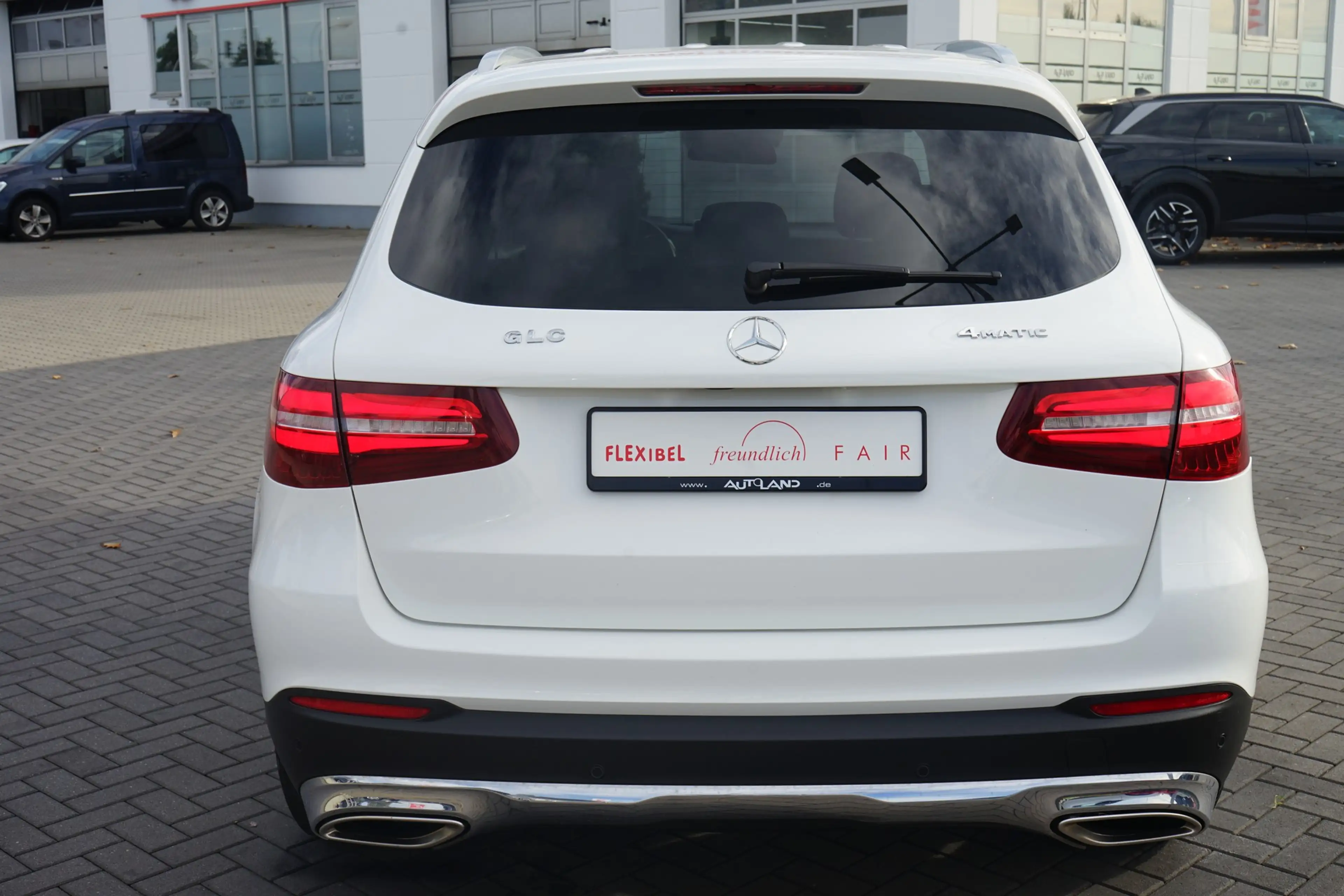 Mercedes-Benz GLC 250 4Matic Burmester Head-Up LED Tempomat — photo 7