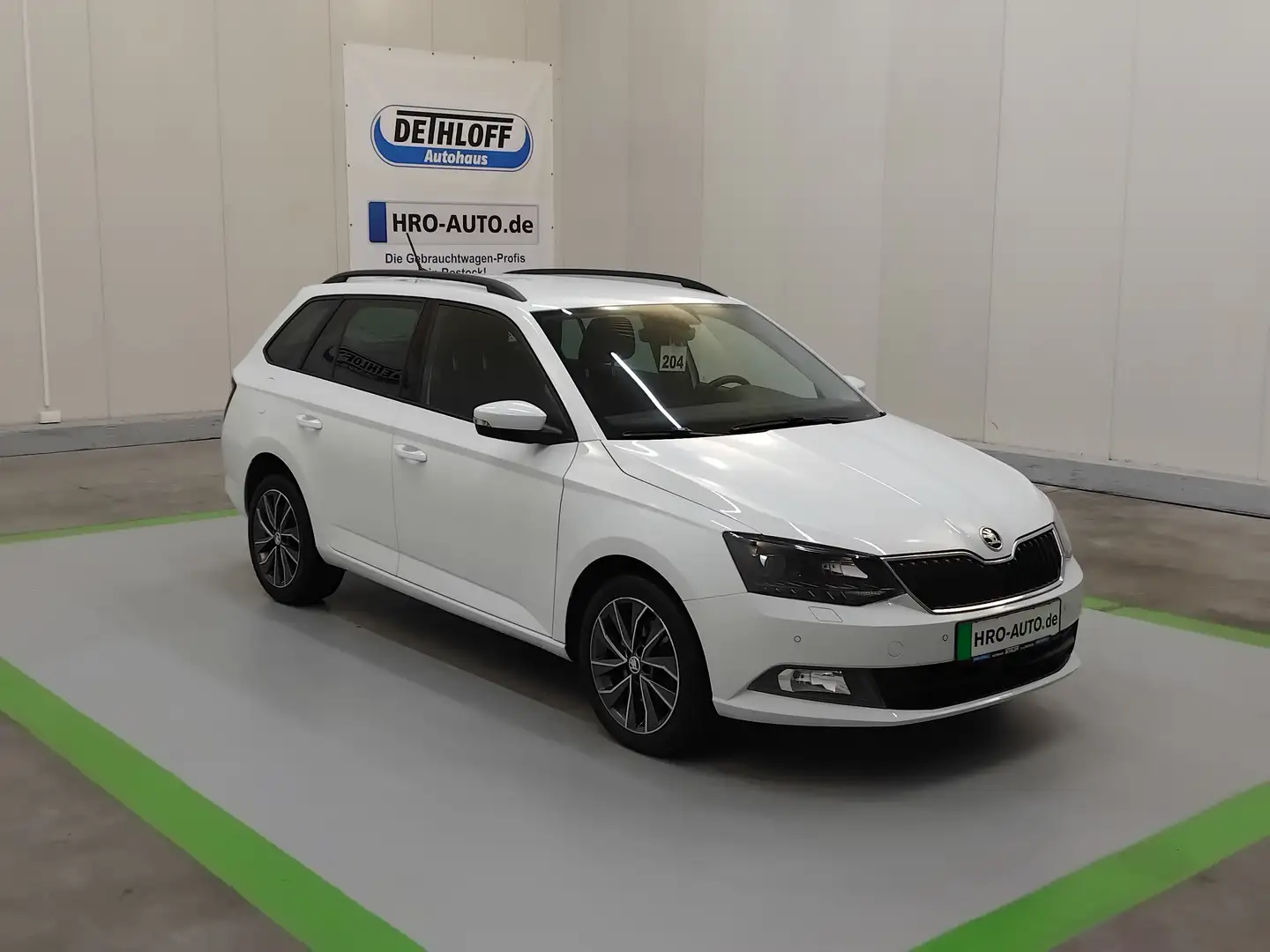 Skoda Fabia Combi 1.0 TSI Ambition Green tec Weiß - 1