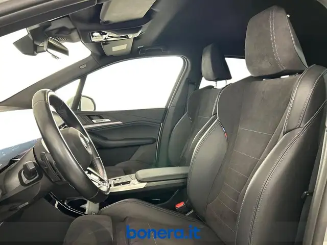 BMW 2 Series view 14