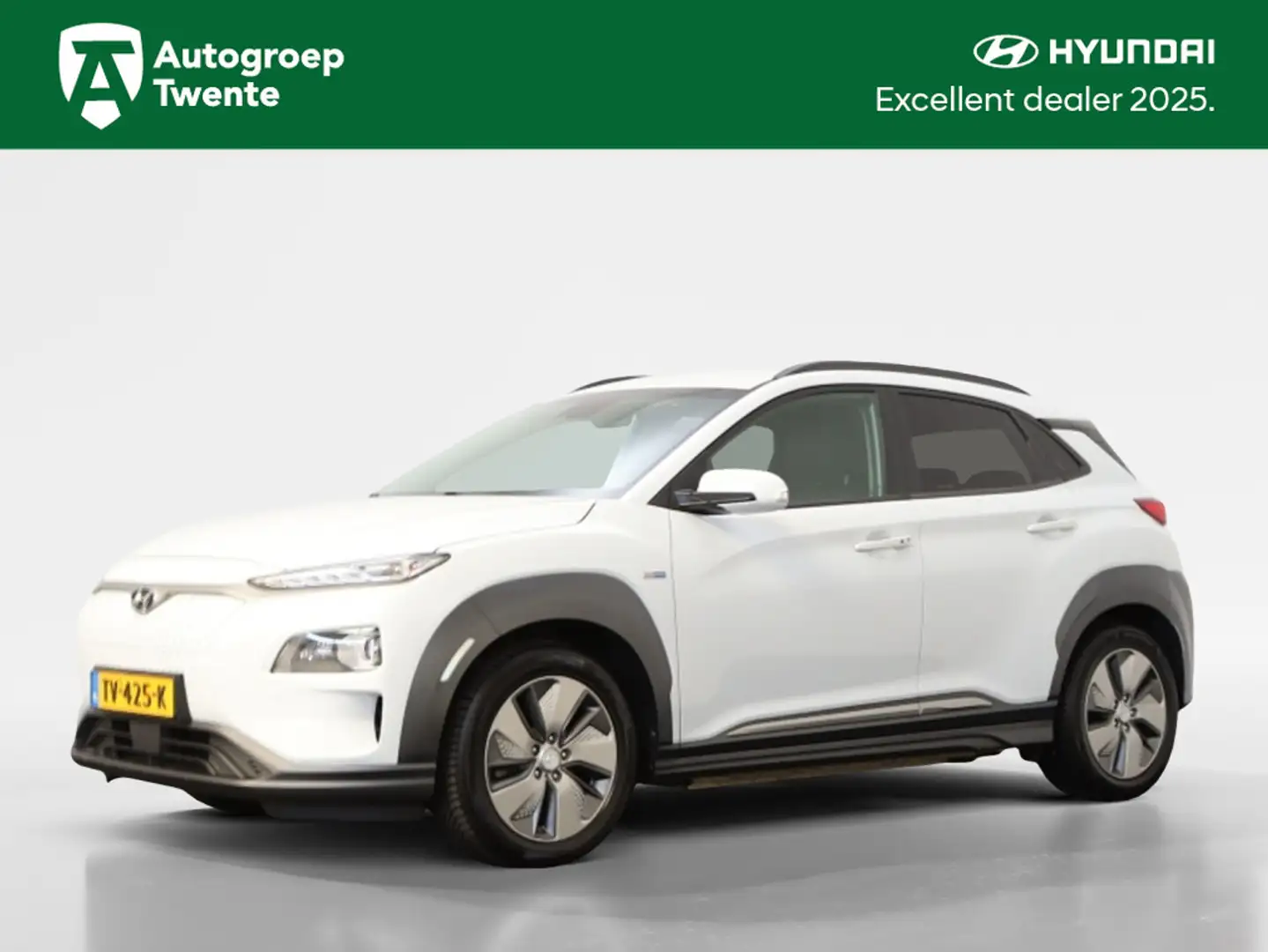 Hyundai KONA EV Premium 64 kWh | Trekhaak | Achteruitrijcamera Wit - 1