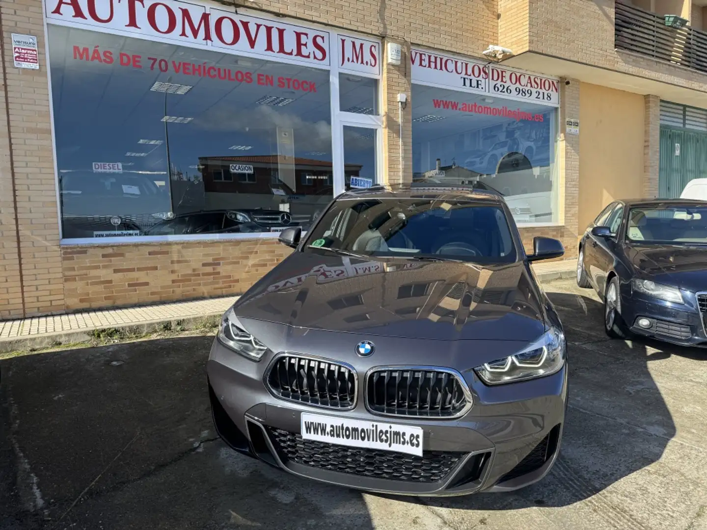 BMW X2 sDrive 20dA (4.75) Gris - 2