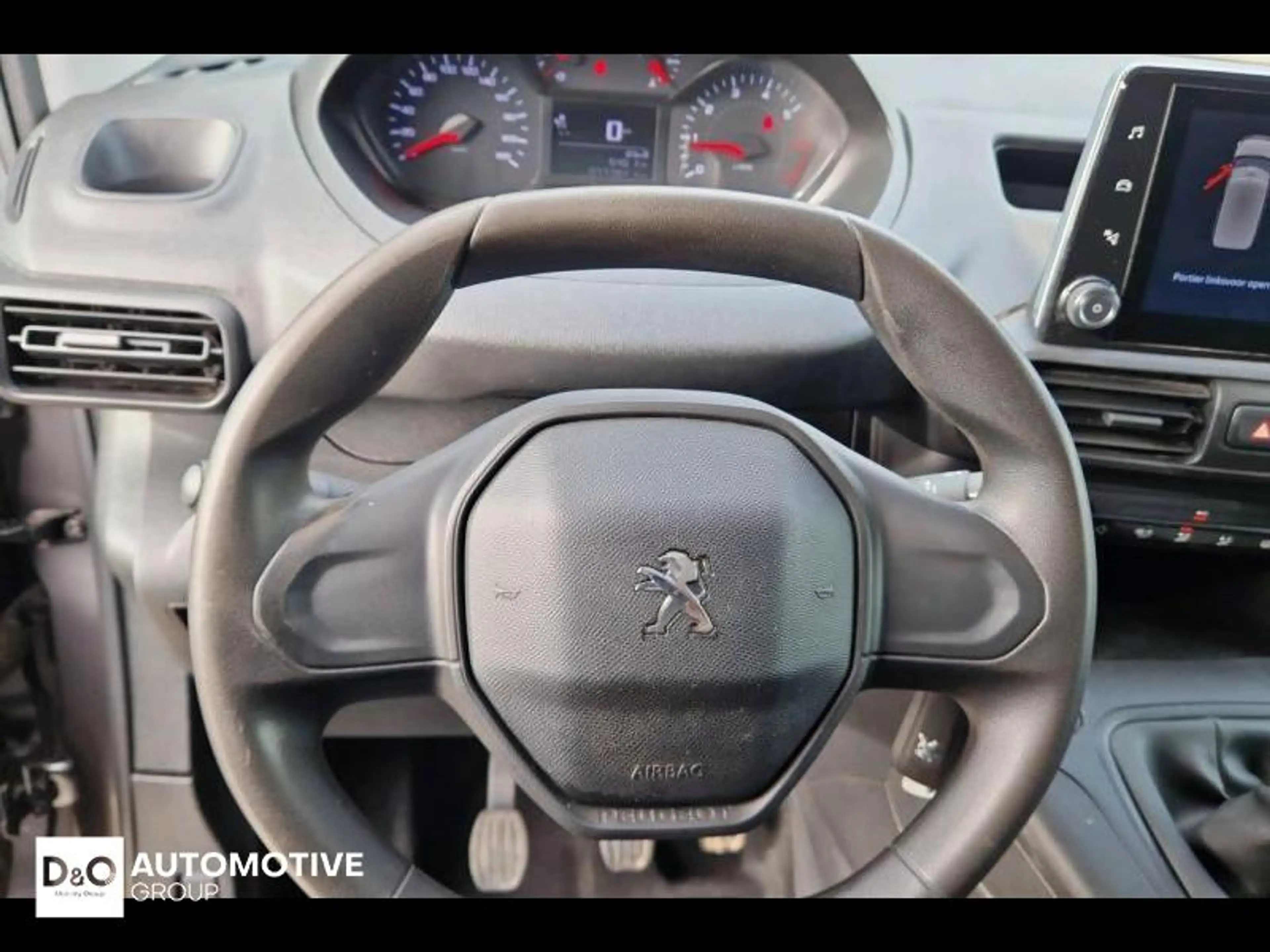 Peugeot Partner L2 | airco | carplay | camera | trekhaak | — photo 14