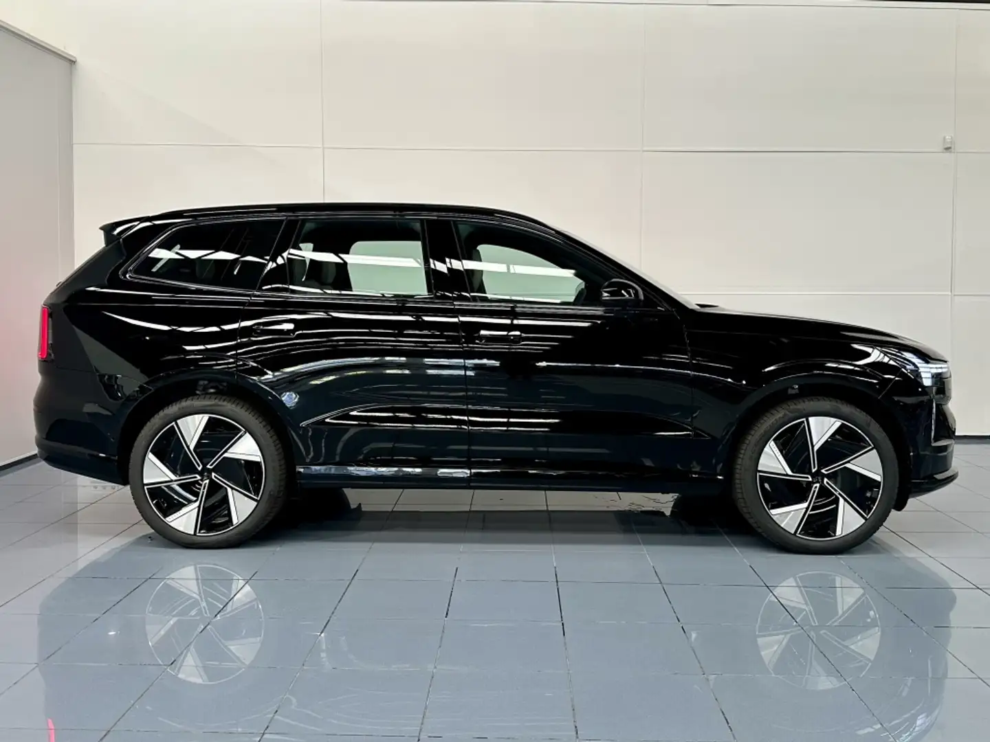 Volvo EX90 Twin Ultra Negro - 2