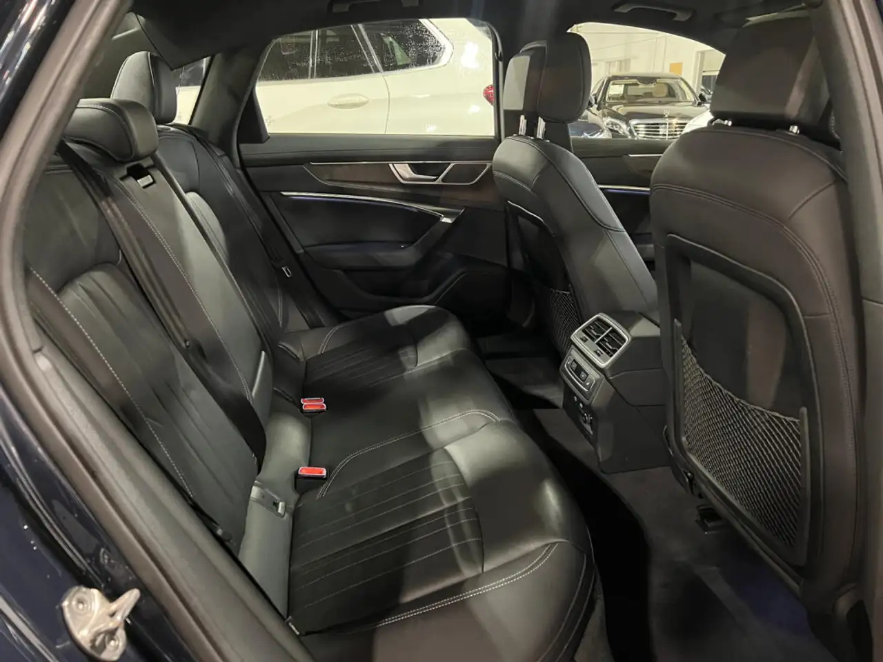 Audi A6 снимка Audi A6