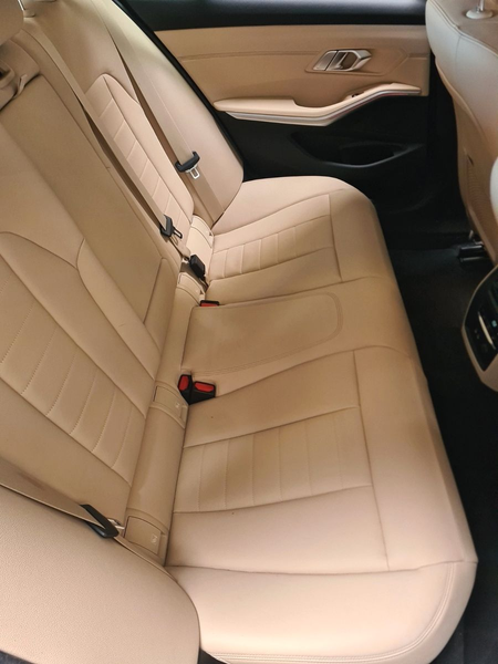BMW 320 3 Limousine 320 i Luxury Line*LED*Navi*PDC* — photo 14