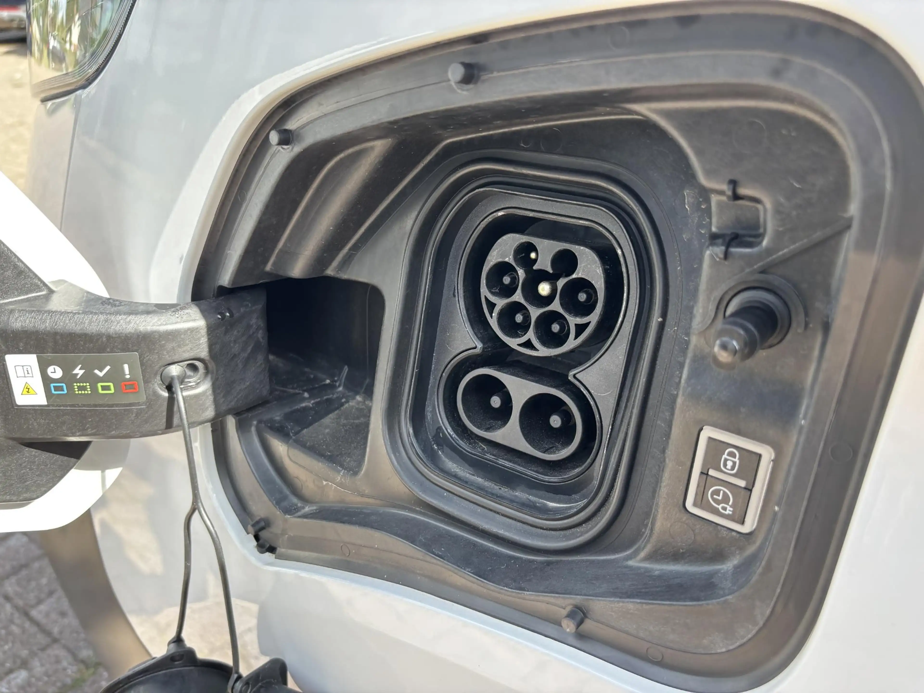 Opel Vivaro-e Combi L2H1 50 kWh 136 PK | Nieuw binnen, meer foto — photo 9