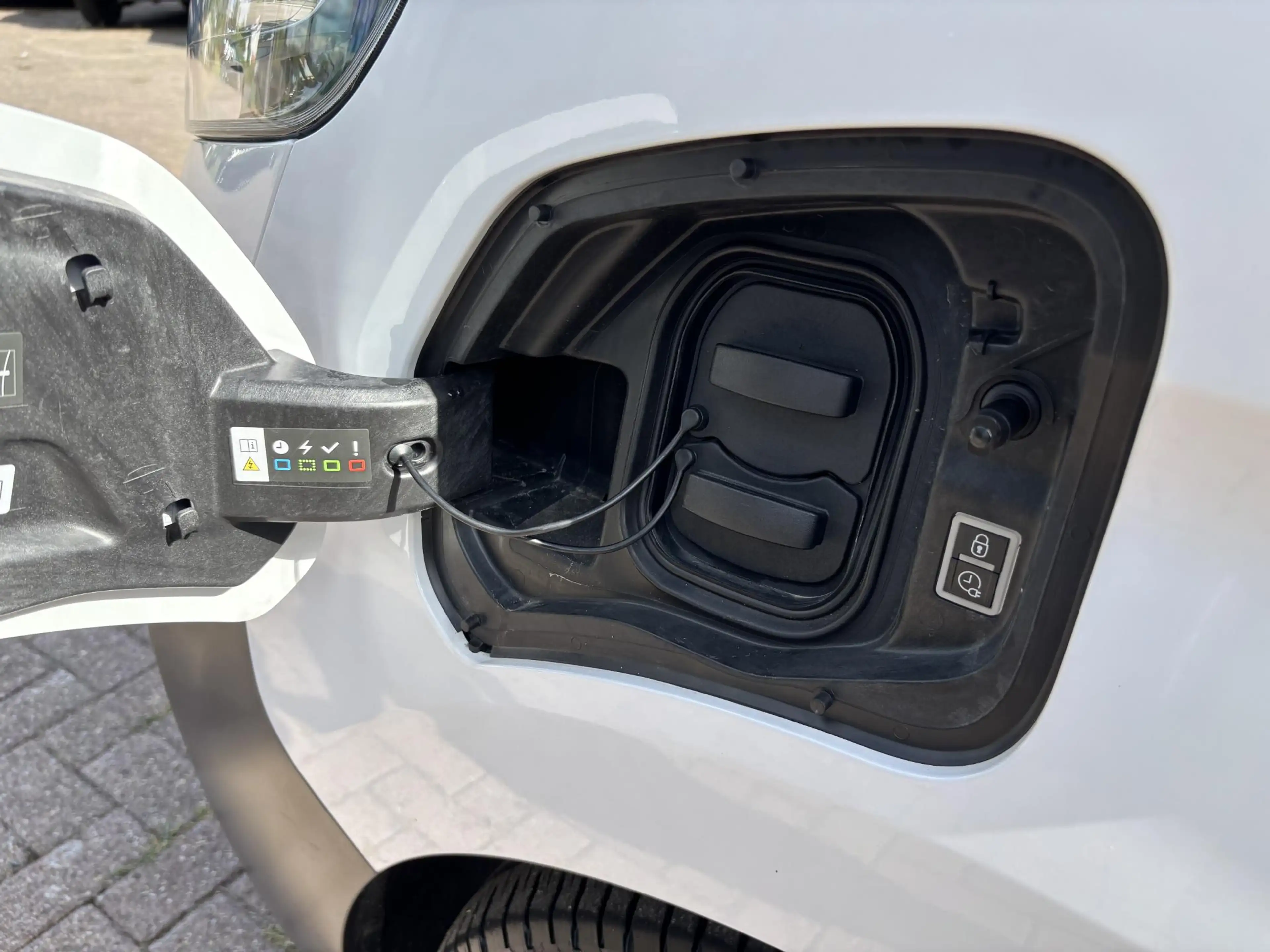 Opel Vivaro-e Combi L2H1 50 kWh 136 PK | Nieuw binnen, meer foto — photo 7