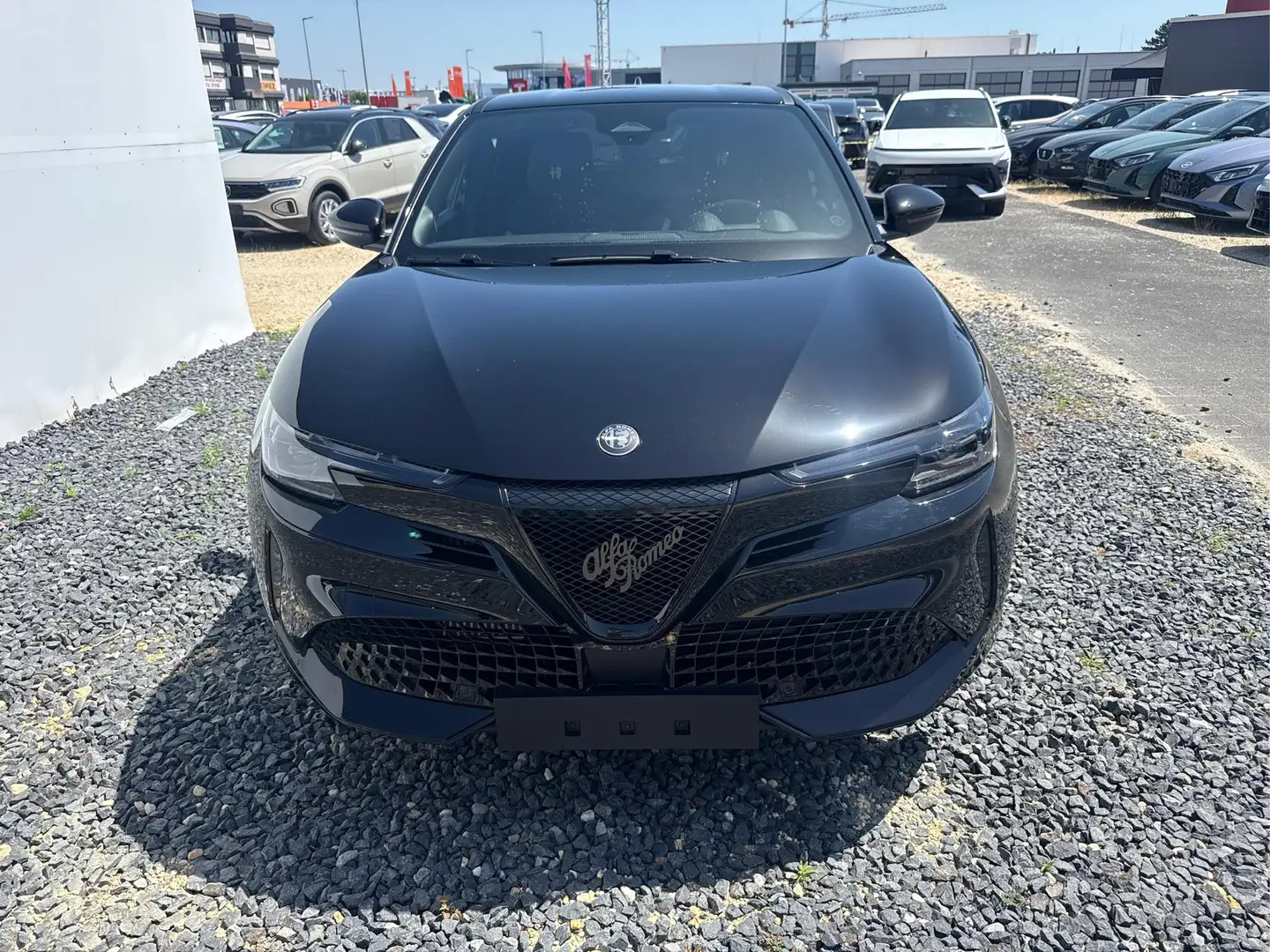 Alfa Romeo Junior SPORT SPECIALE DCT ACC MATRIX NAVI KEYLESS 1.2 ... Schwarz - 2