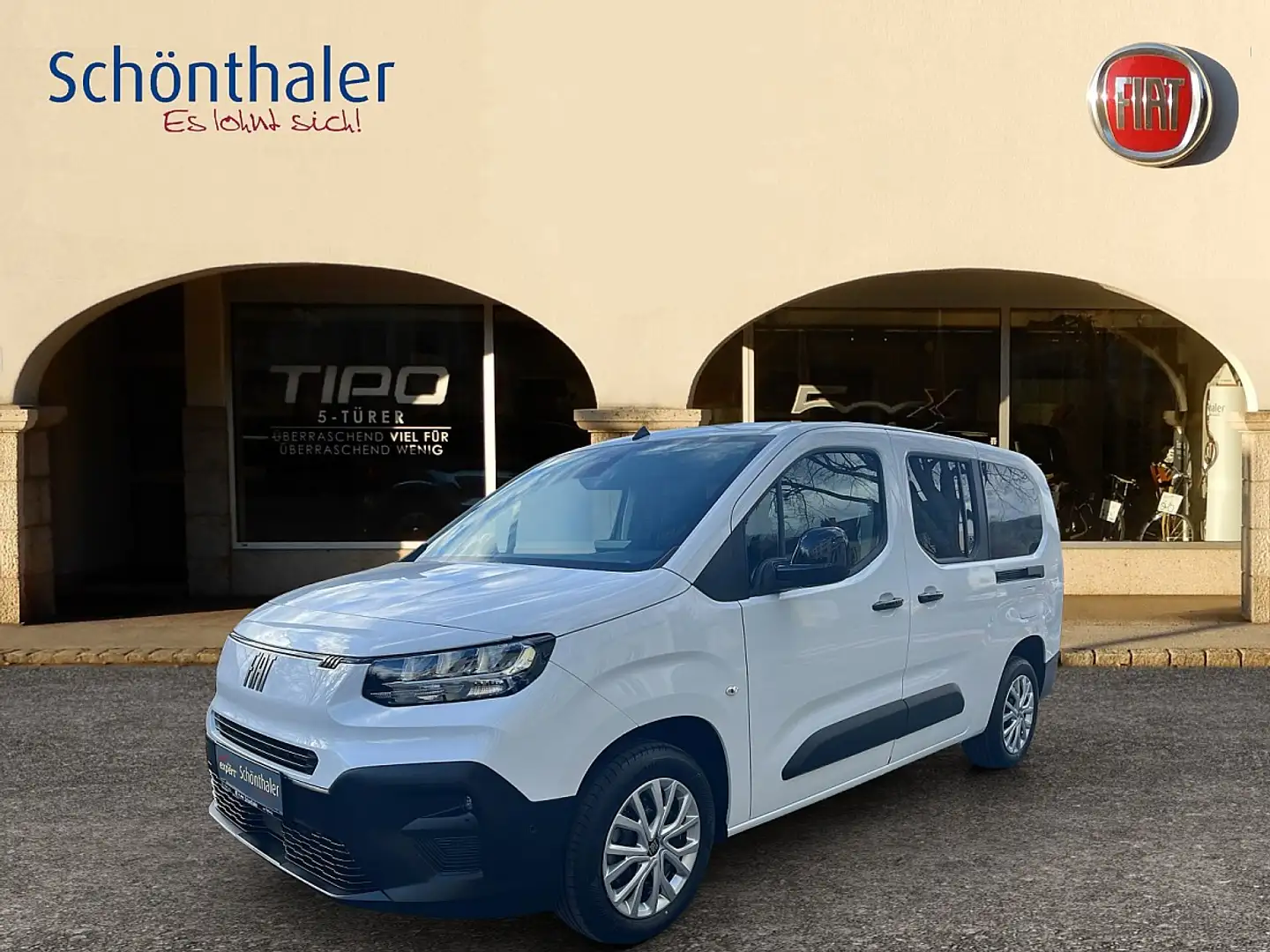 Fiat Doblo XL BlueHDi 130 S&S 6-Gang-Manuell Weiß - 1