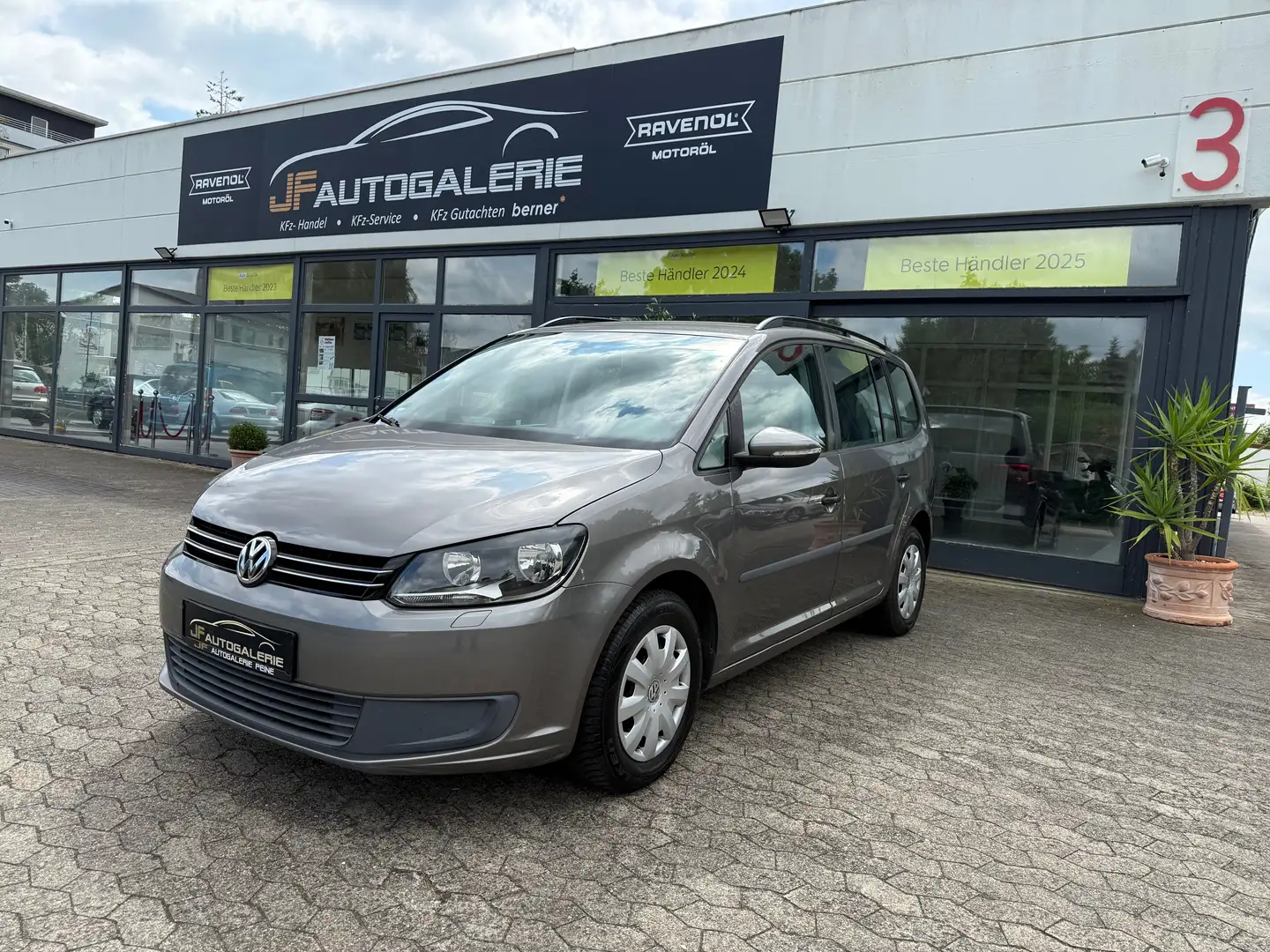 Volkswagen Touran Trendline"AHK"TÜV/11/2026"12MonateGarantie" Grau - 1