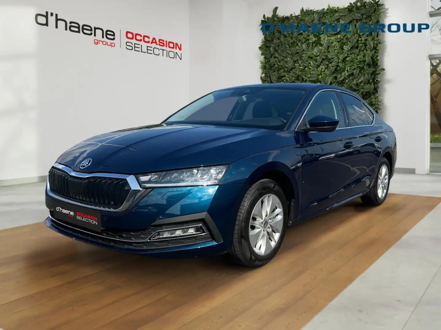 Skoda Octavia AMB TS 81/1.0 M6F Blauw - 1