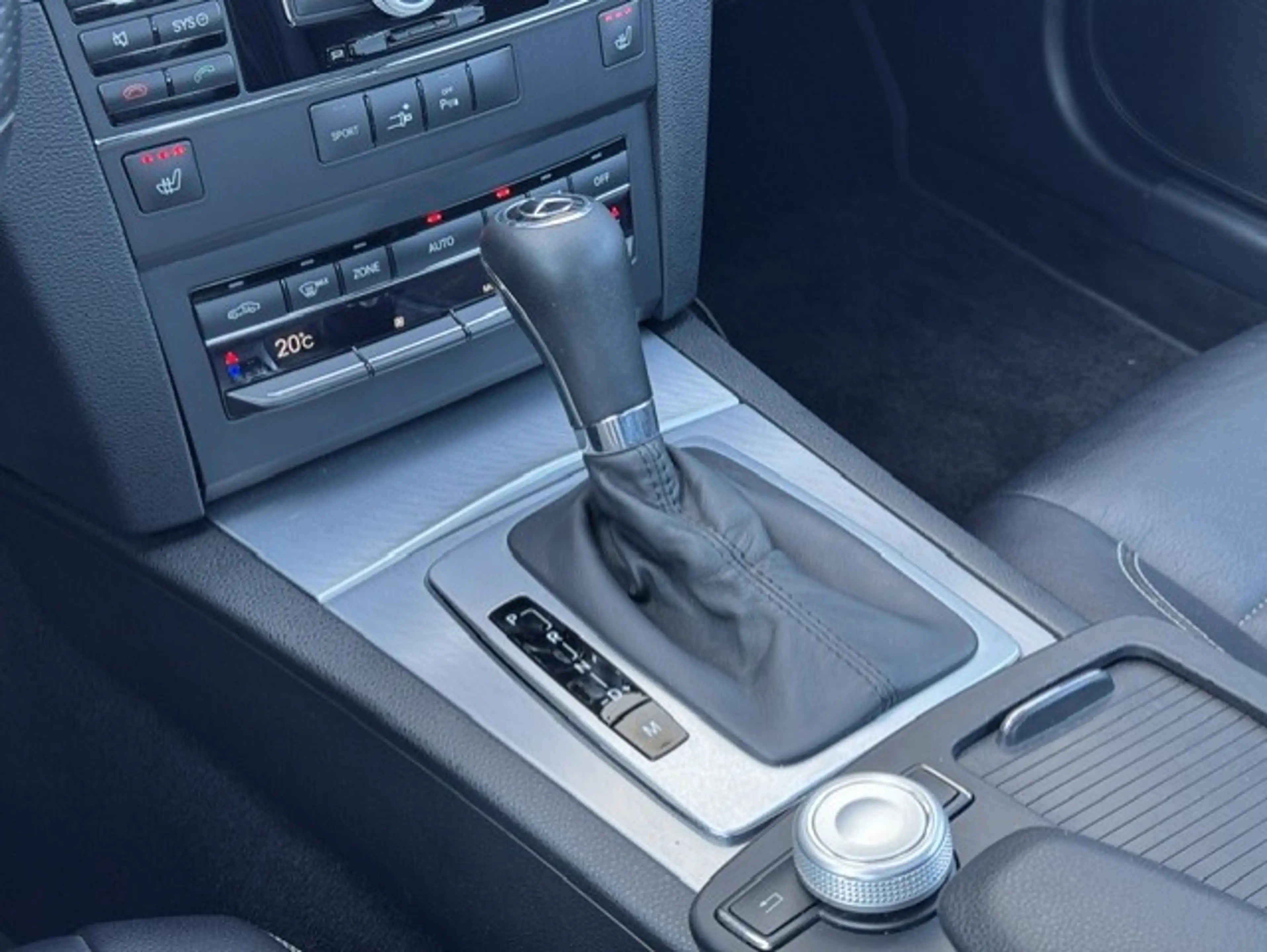 Mercedes-Benz E 350 Coupé CGI Avantgarde - Dealer onderhouden — photo 12