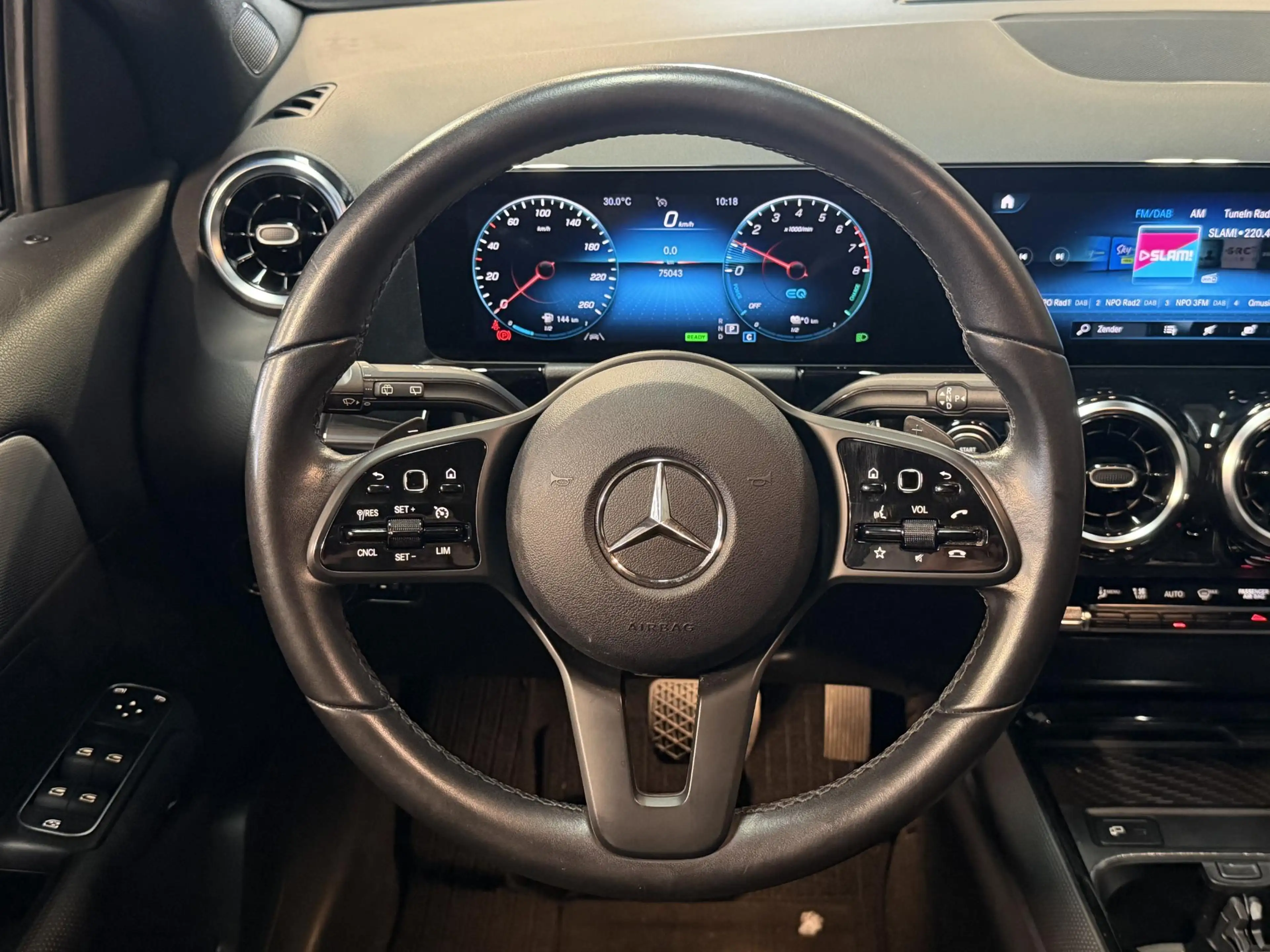Mercedes-Benz GLA 250 e Progressive 17"/Widescreen/Stoelverwarming/DAB/A — photo 5