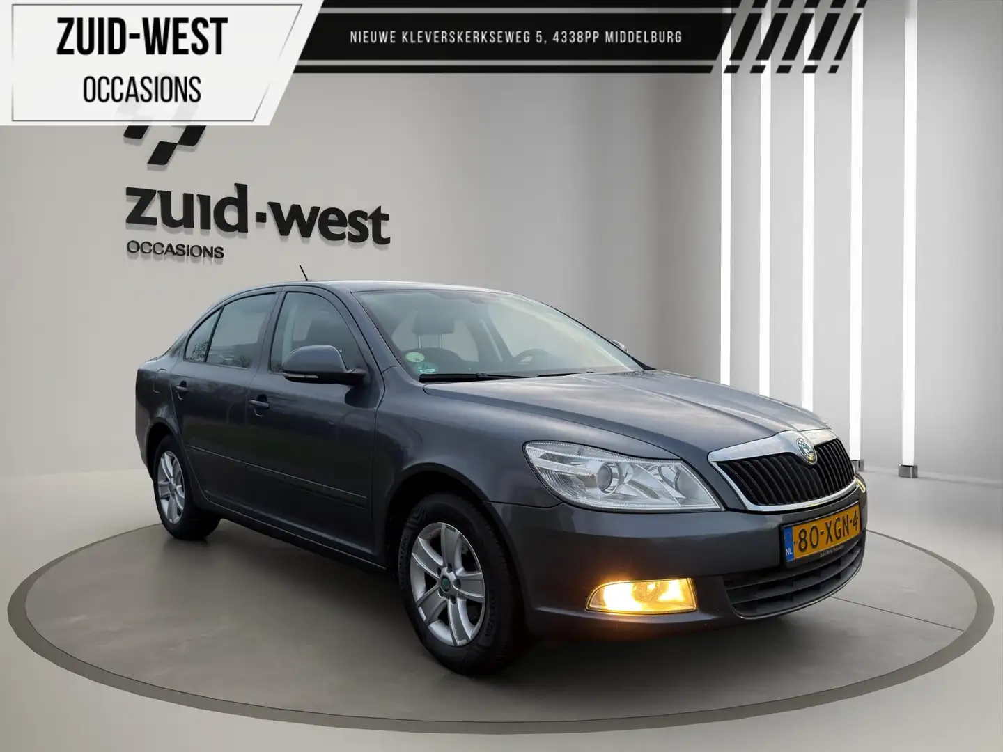 Skoda Octavia 1.6 TDI Greentech EX BPM Grijs - 1