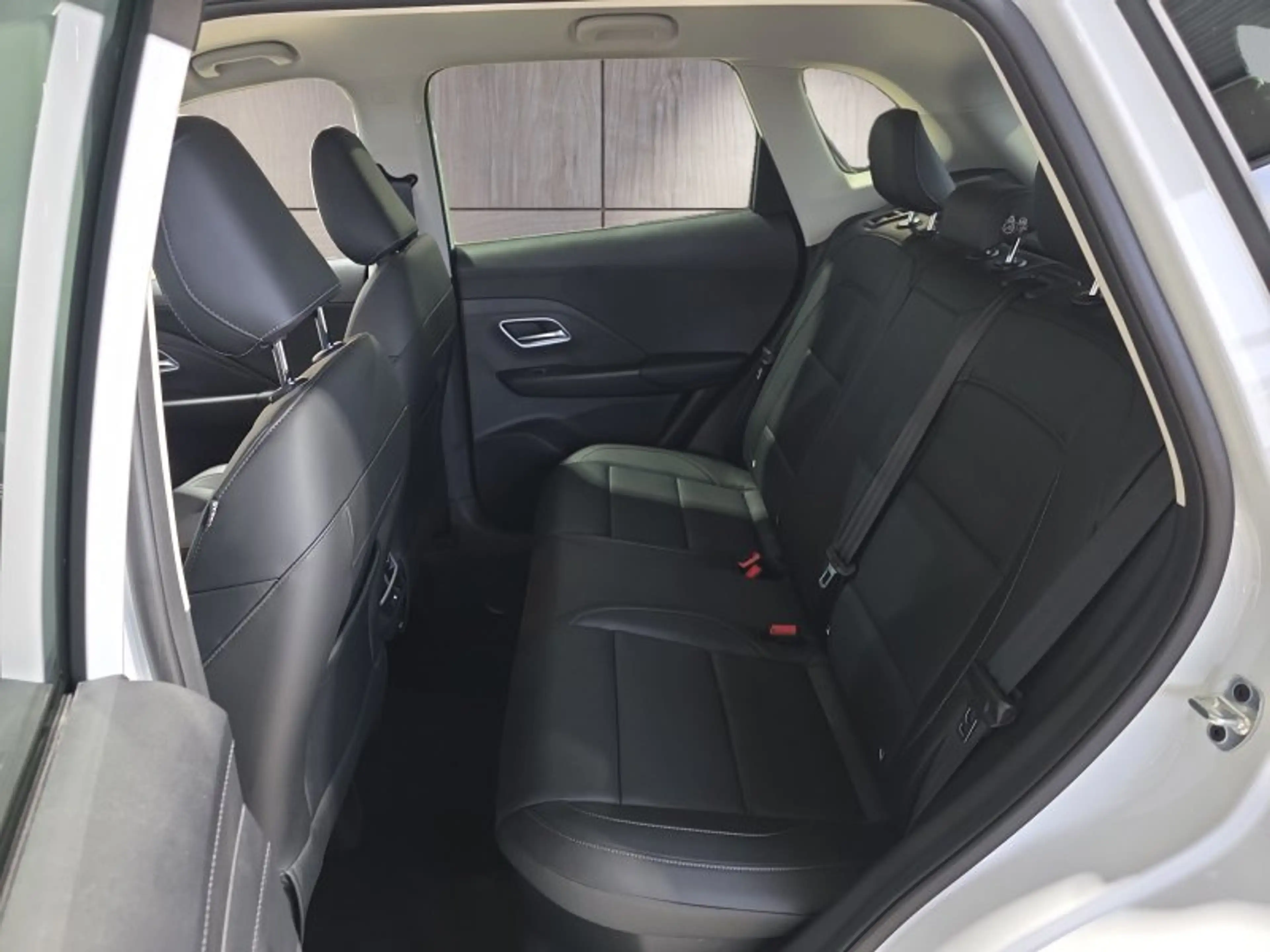 MG ZS Luxury 1,5 Hybrid+ 197PS 18*Alu/LED/Navi/Leder/Kam — photo 13