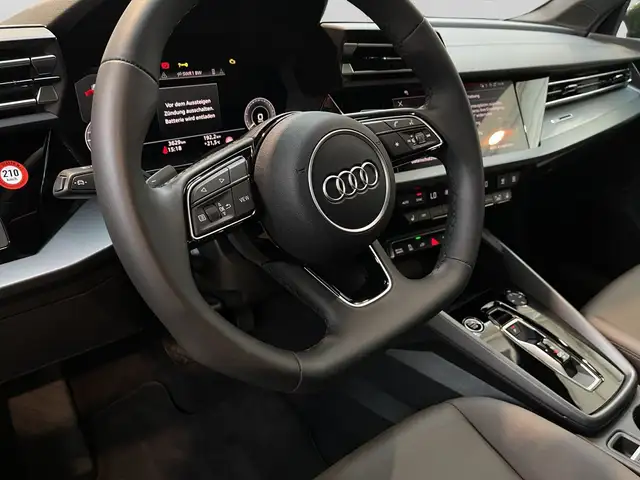 Audi A3 view 9