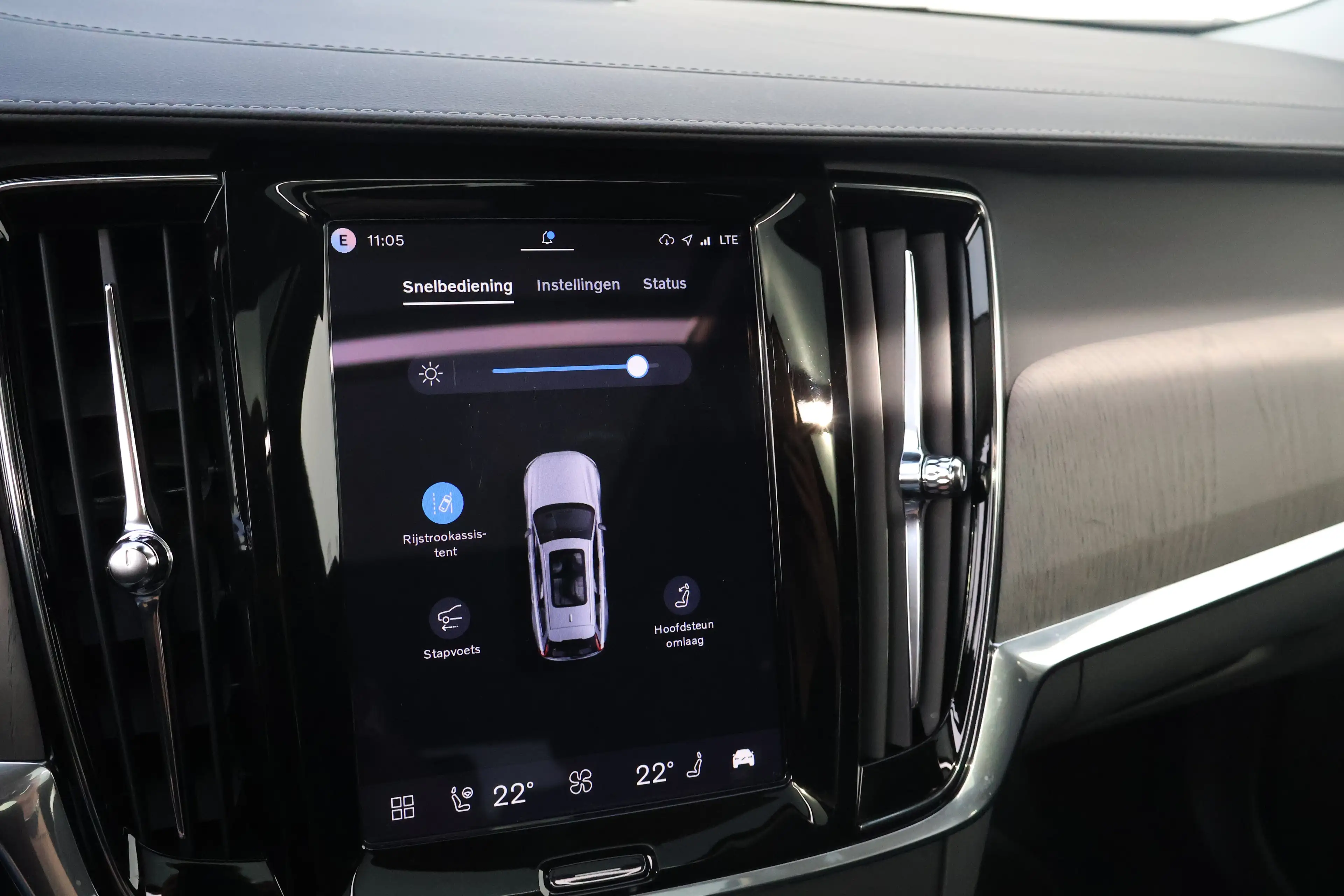 Volvo V90 2.0 T8 Plug-in hybrid AWD Ultra Dark | Trekhaak | — photo 25