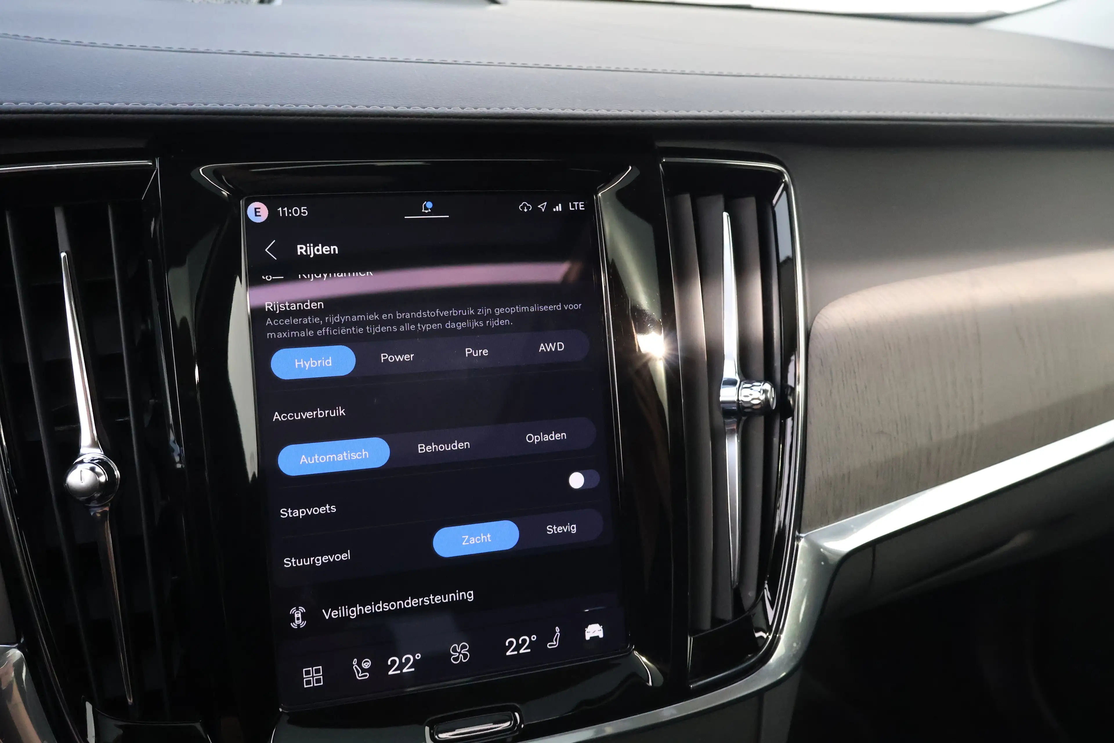 Volvo V90 2.0 T8 Plug-in hybrid AWD Ultra Dark | Trekhaak | — photo 29