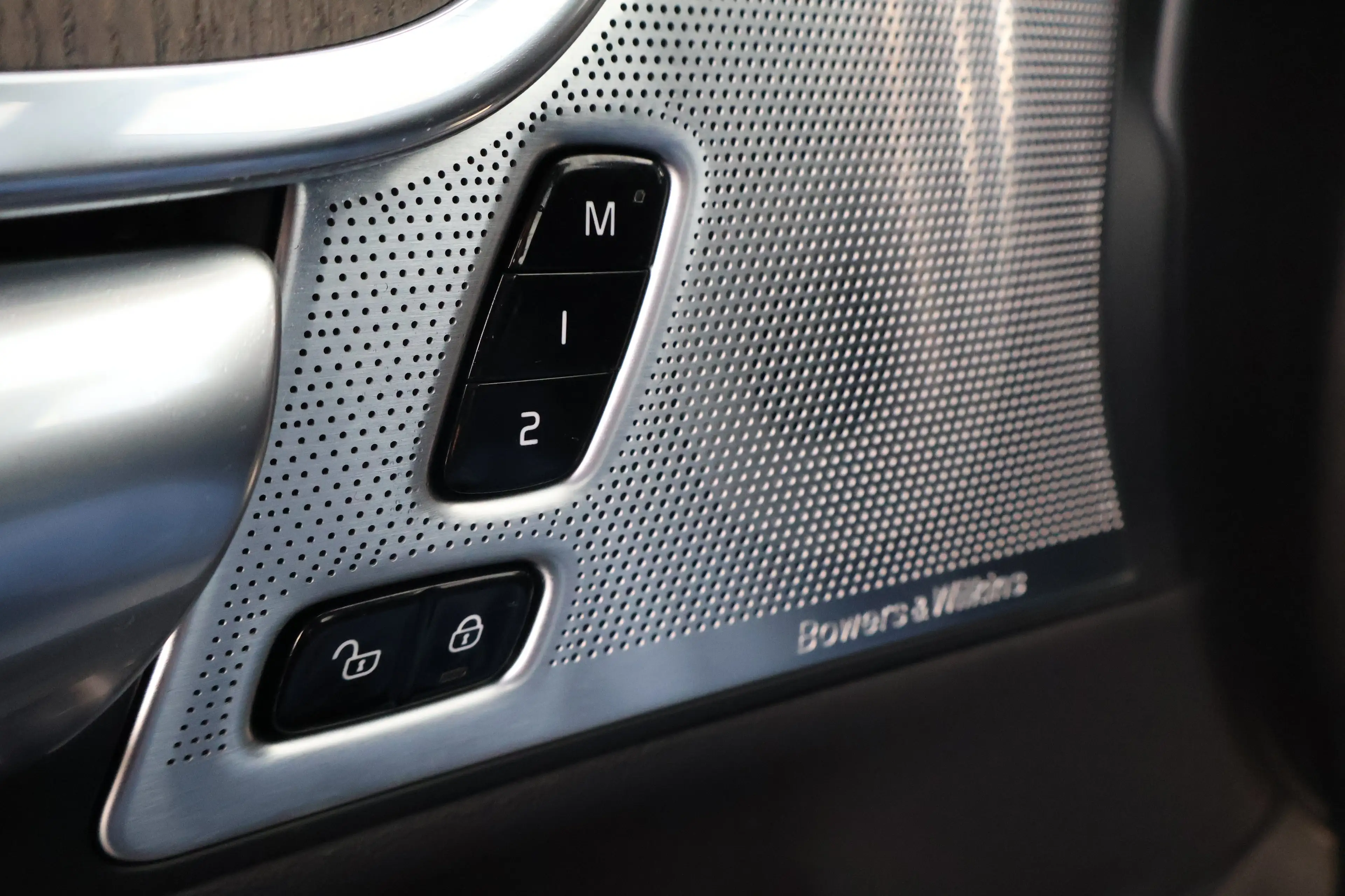 Volvo V90 2.0 T8 Plug-in hybrid AWD Ultra Dark | Trekhaak | — photo 10