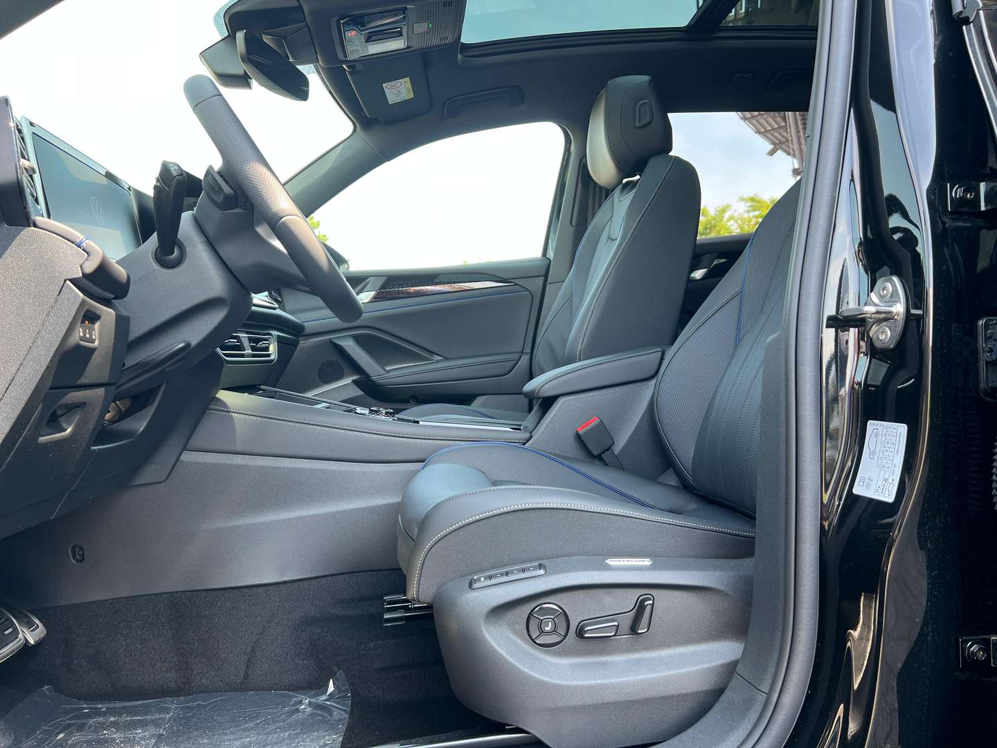 Volkswagen TIGUAN TDI 4Motion R-Line -  - Joinsteer - #5