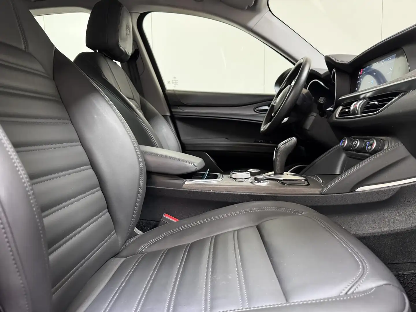 Alfa Romeo Stelvio Ti 2.2d Autom. - Apple CarPlay - Leder - Topsta... Verde - 2
