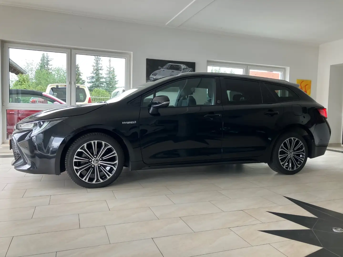 Toyota Corolla TS 1.8 Hybrid "Team-D" Assistenten Noir - 2