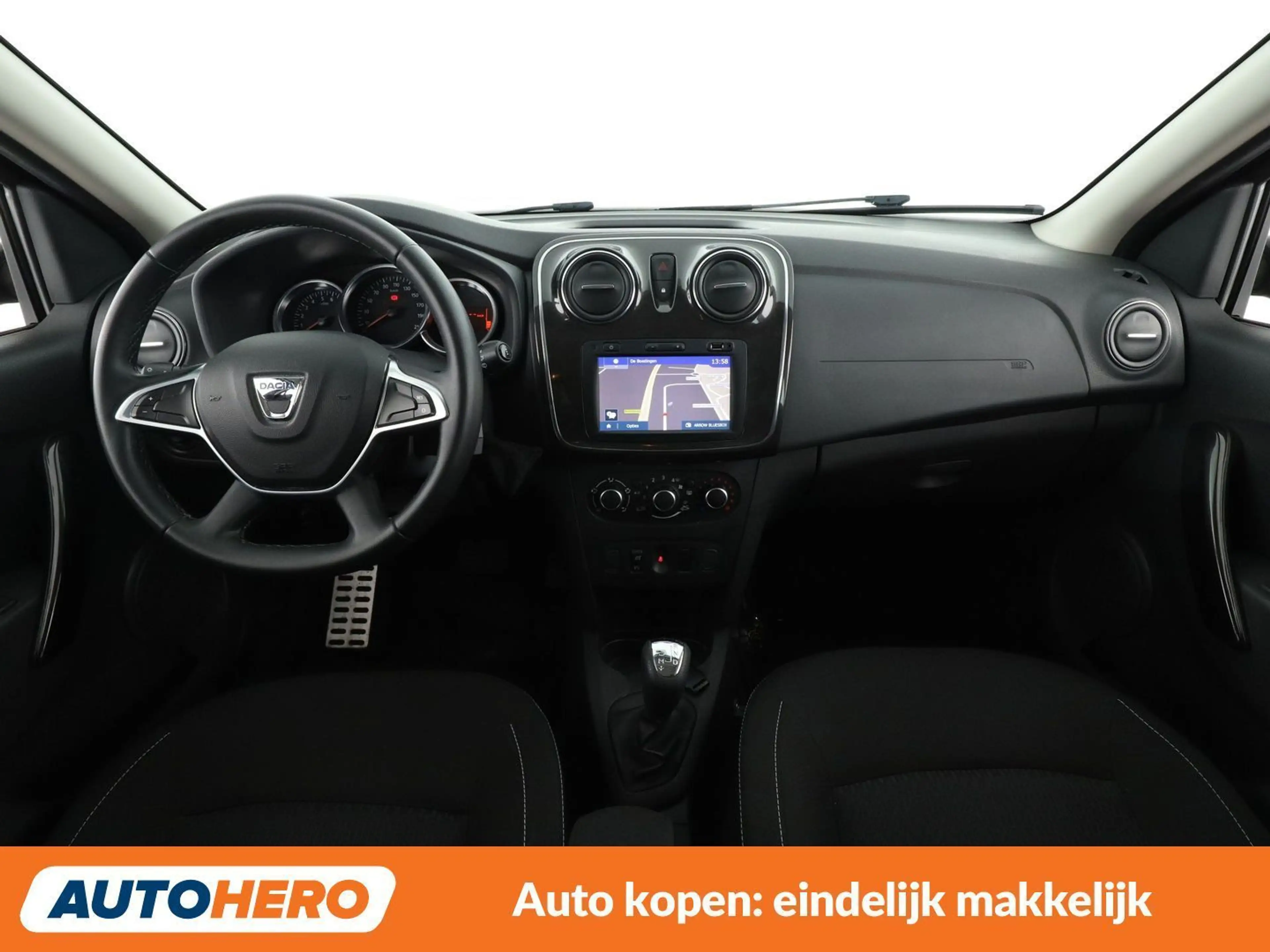 Dacia Logan 0.9 TCe Comfort — photo 12