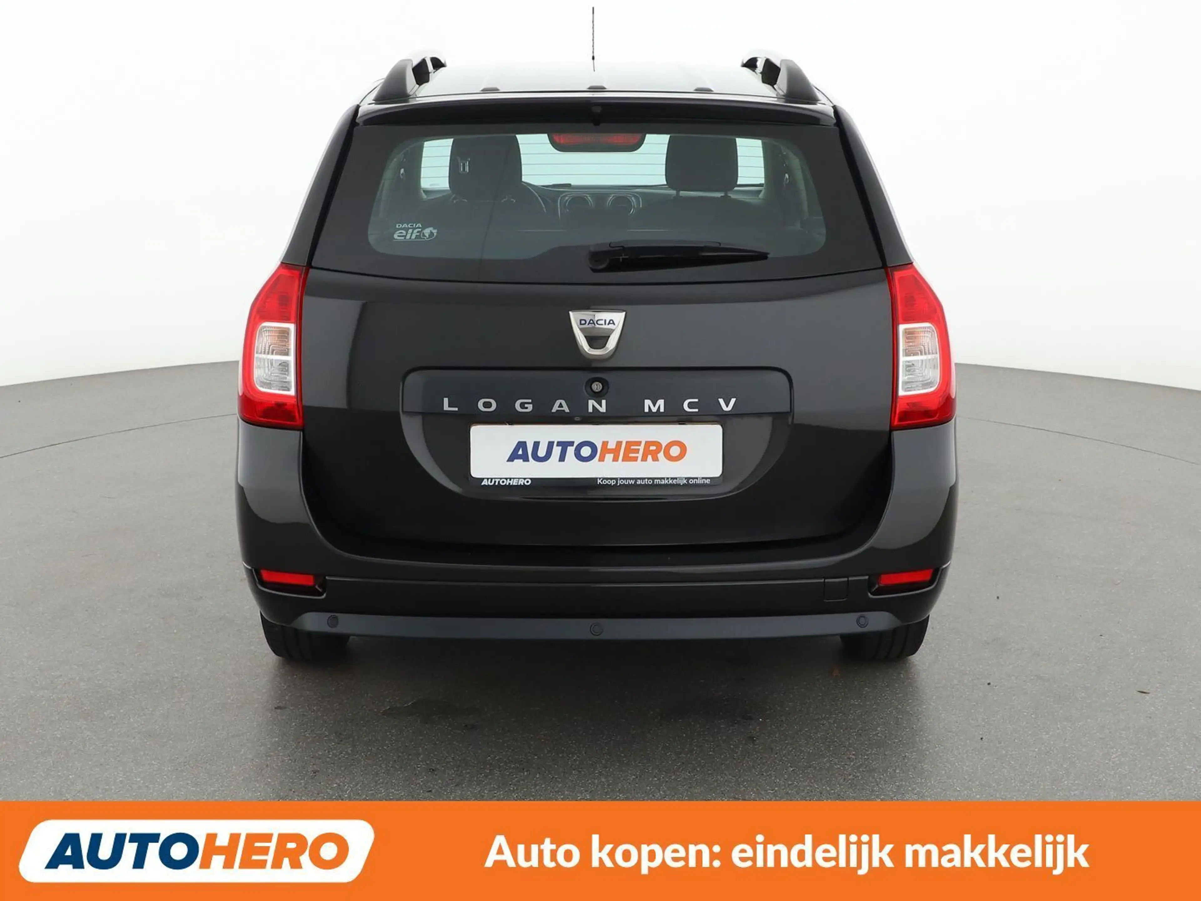 Dacia Logan 0.9 TCe Comfort — photo 5