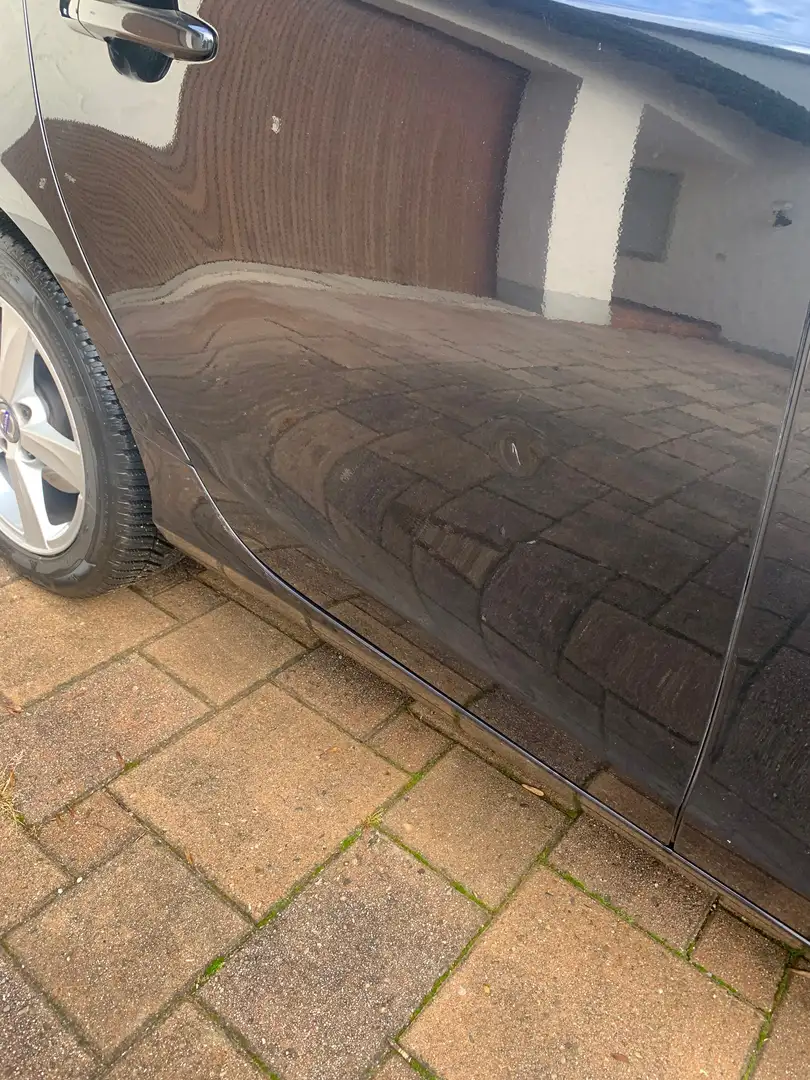 Volvo V40 V40 T2 Schwarz - 1