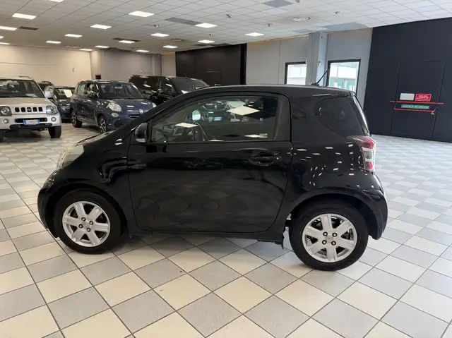 Toyota Iq view 5