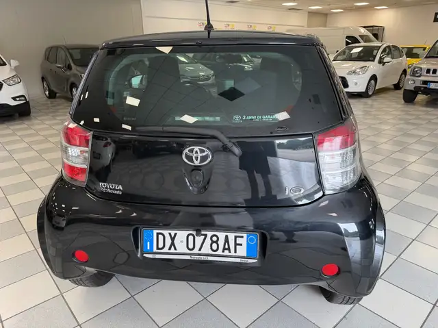 Toyota Iq view 11