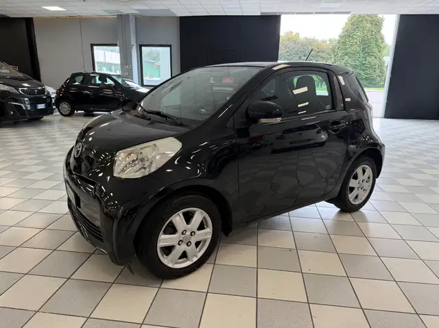 Toyota Iq view 4