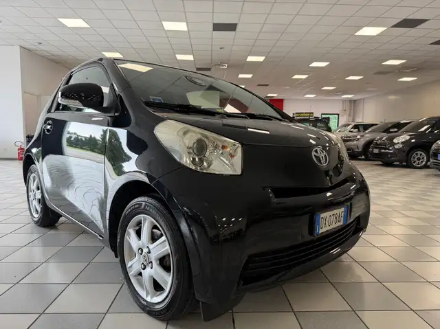 Toyota Iq view 13