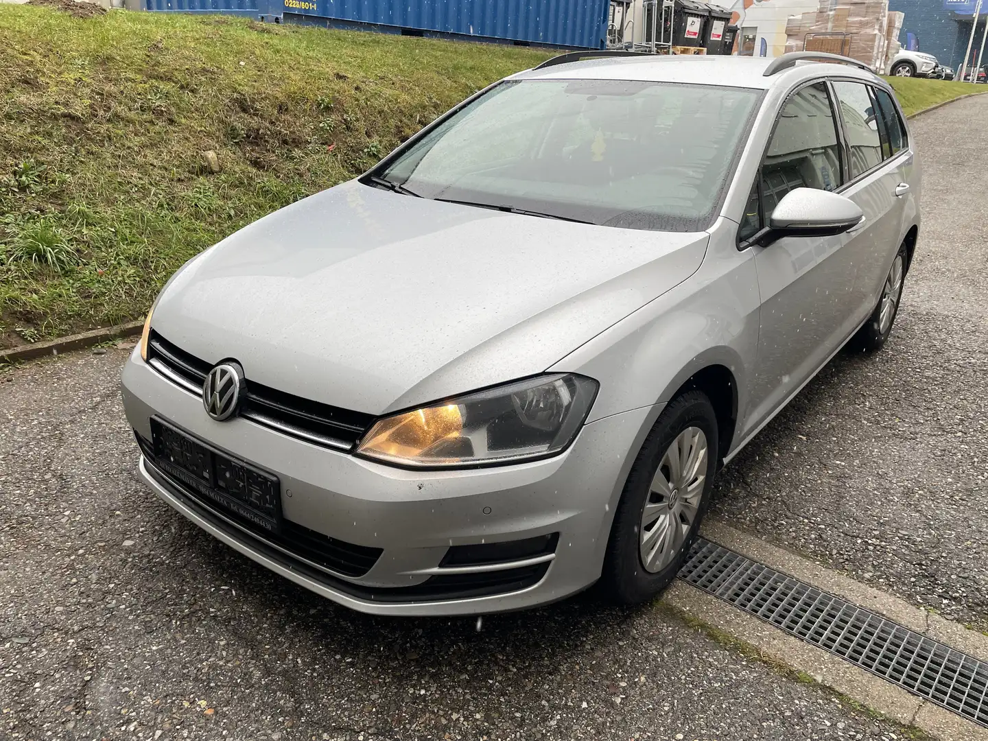 Volkswagen Golf Variant Golf Variant Trendline 1,6 TDI 4Motion Trendline Silber - 1