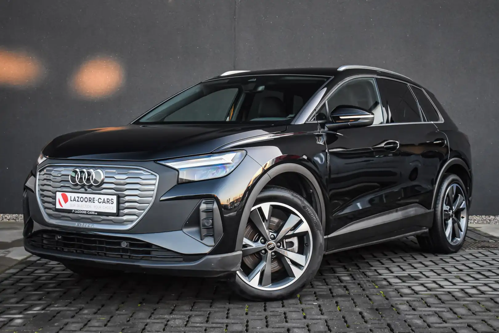 Audi Q4 e-tron 45 Sportback-Zetelverwarming- Schwarz - 1